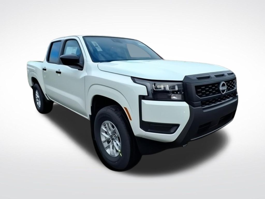 2026 Nissan Frontier S Crew Cab 4x4's photo