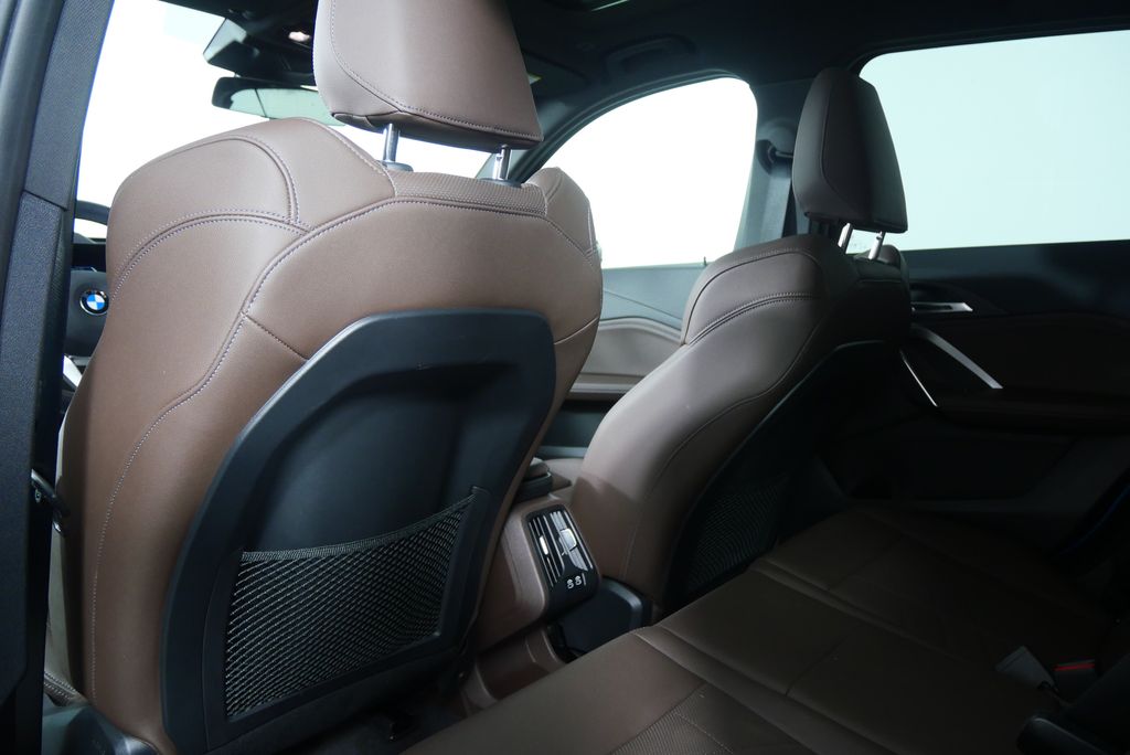 Thumbnail: 2023 BMW X1 - 19