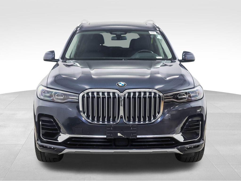 Thumbnail: 2021 BMW X7 - 7