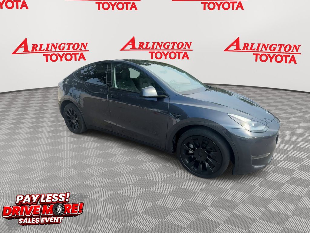 Used 2024 Tesla Model Y Long Range with VIN 7SAYGDEEXRA230265 for sale in Jacksonville, FL
