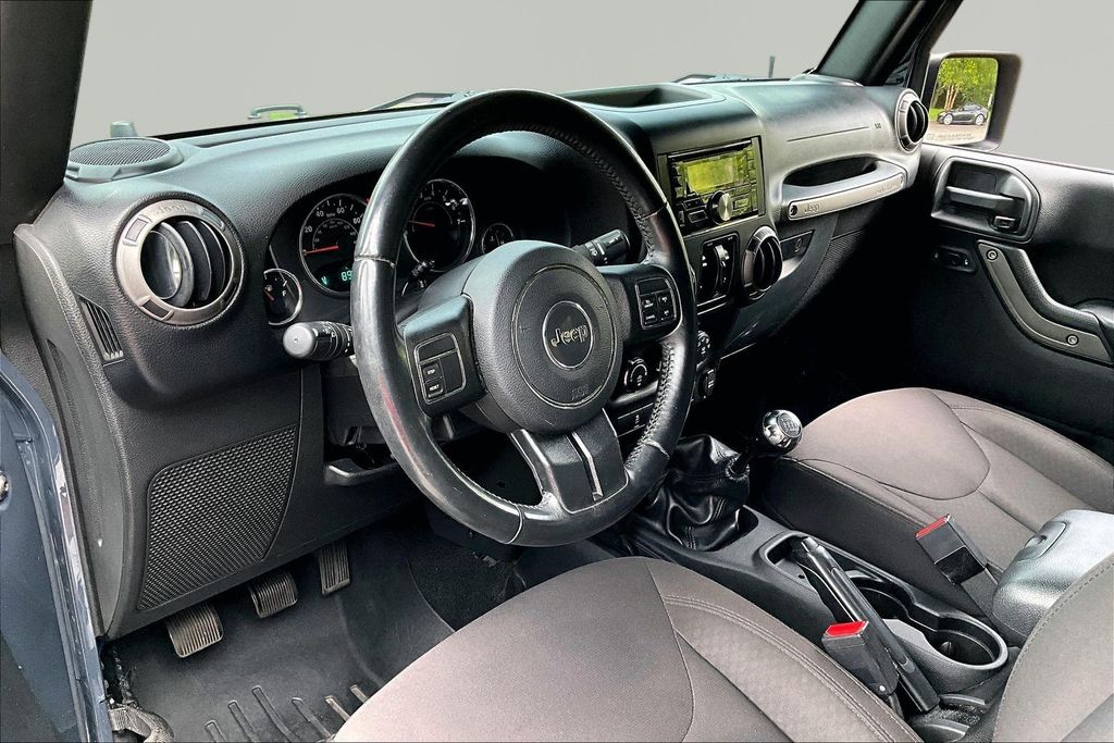 Used 2017 Jeep Wrangler SUV