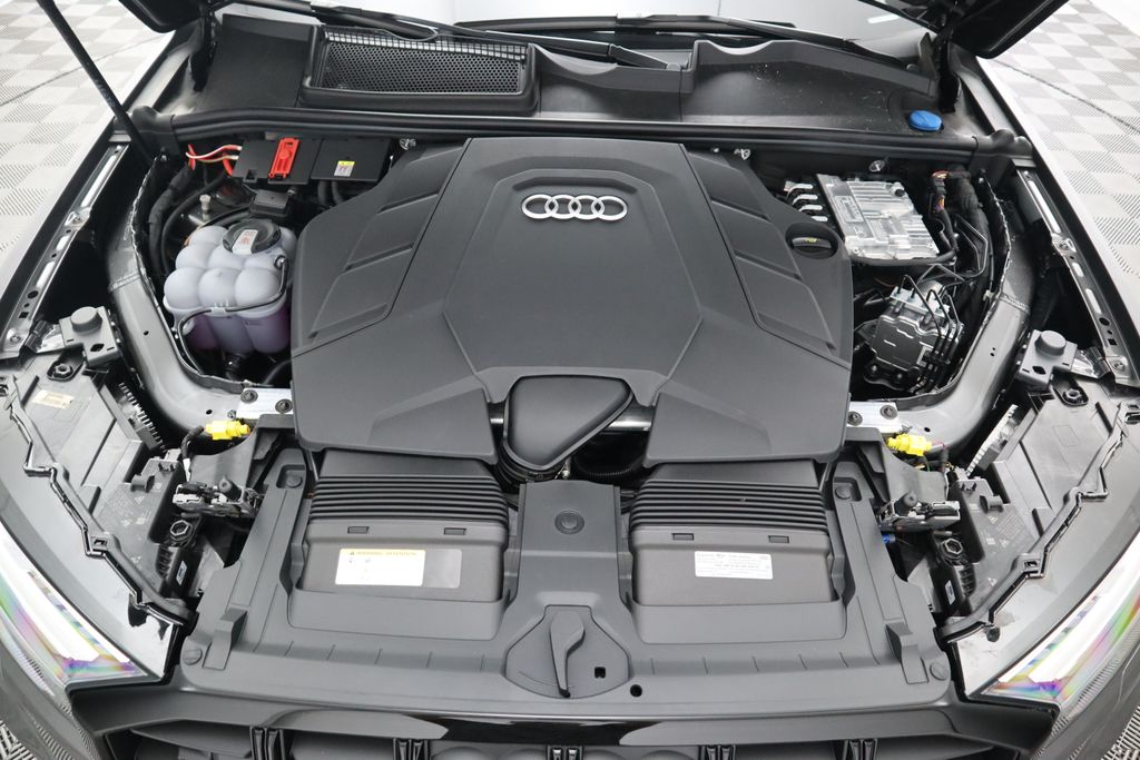2025 Audi Q7  31