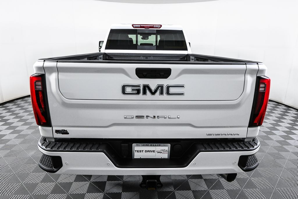 2024 GMC Sierra 3500HD Denali Ultimate 4