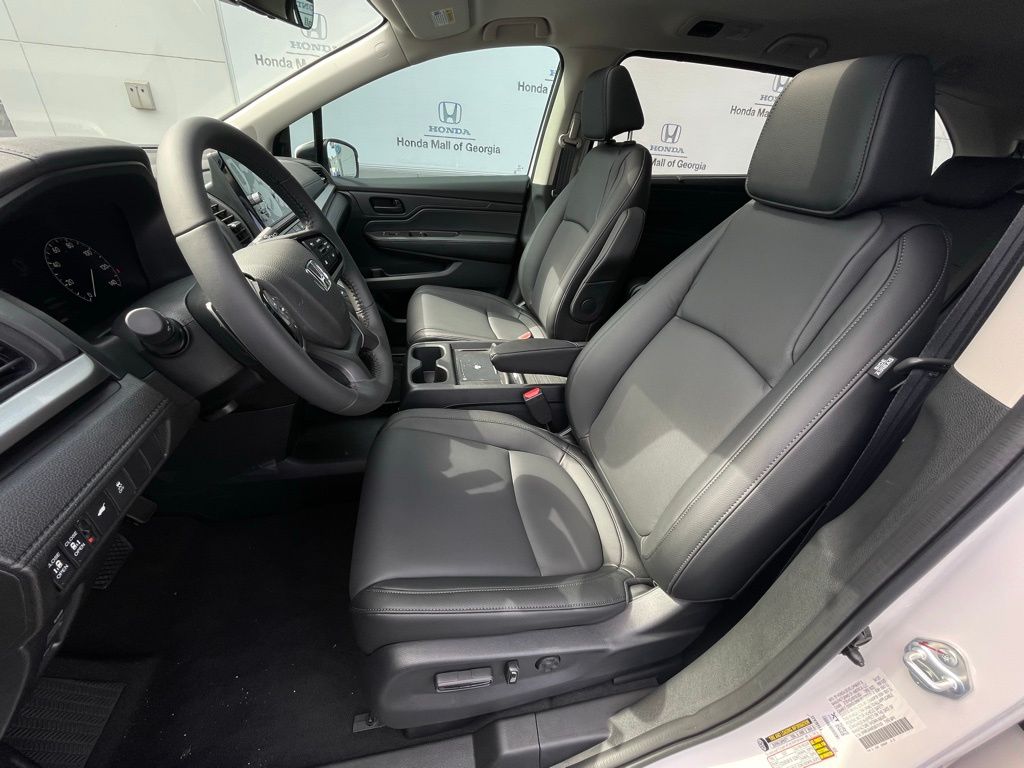Thumbnail: 2025 Honda Odyssey - 27