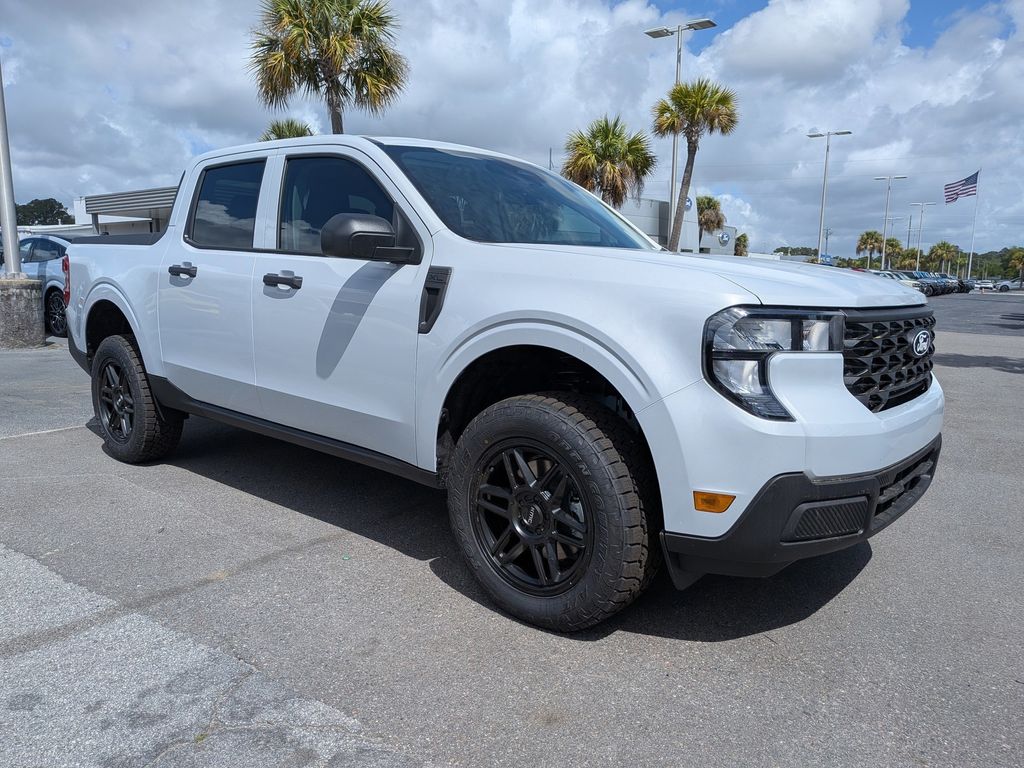 2025 Ford Maverick XL