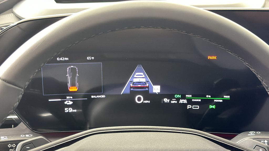 Thumbnail: 2025 Audi Q6 e-tron - 13