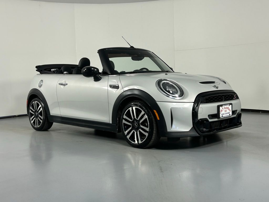 White Silver 2022 MINI Cooper S Convertible FWD Convertible Front-Wheel Drive 7-Speed Automatic