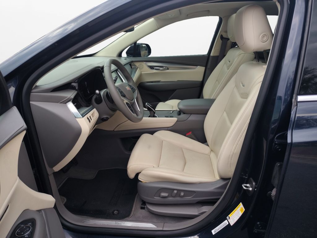 Used Car 2017 Cadillac Xt5  Luxury For Sale Under $15,000 In Austin, Texas