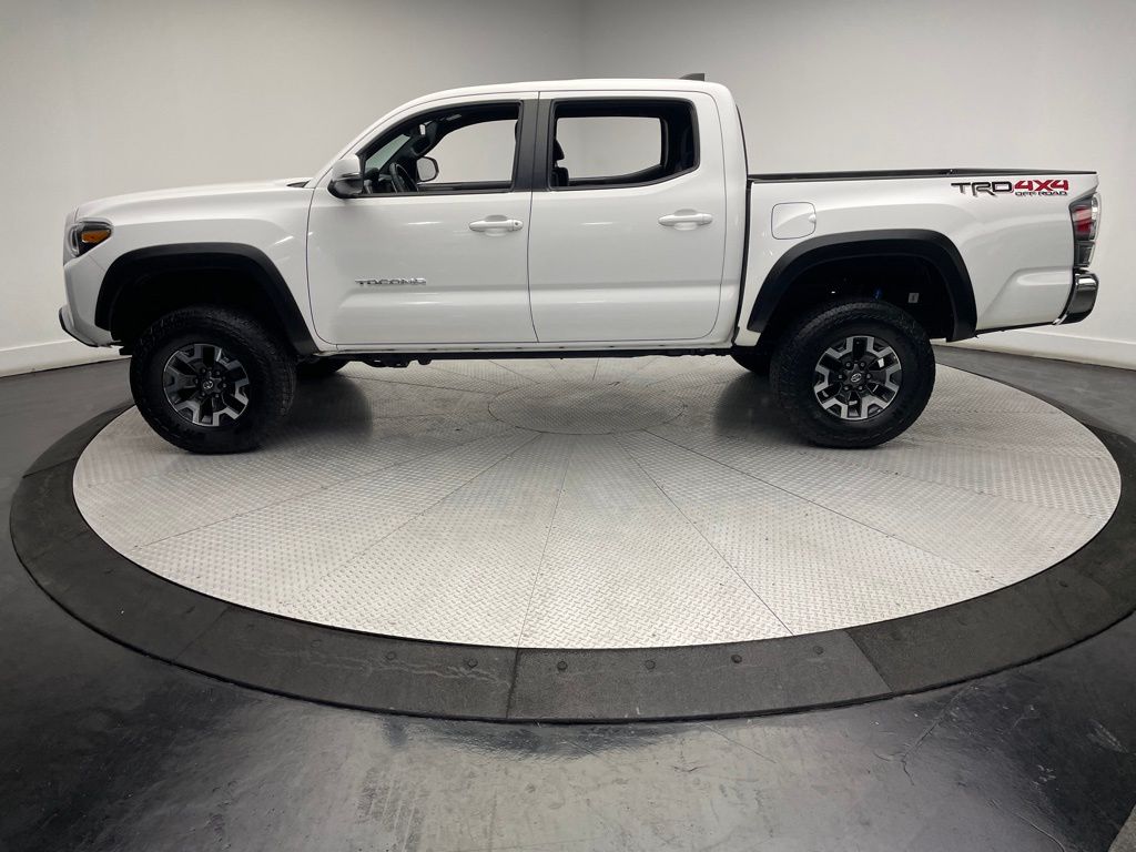 2023 Toyota Tacoma TRD Off-Road 8