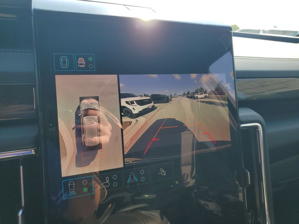 New Car 2025 Gmc Yukon  Elevation For Sale In Austin, Texas