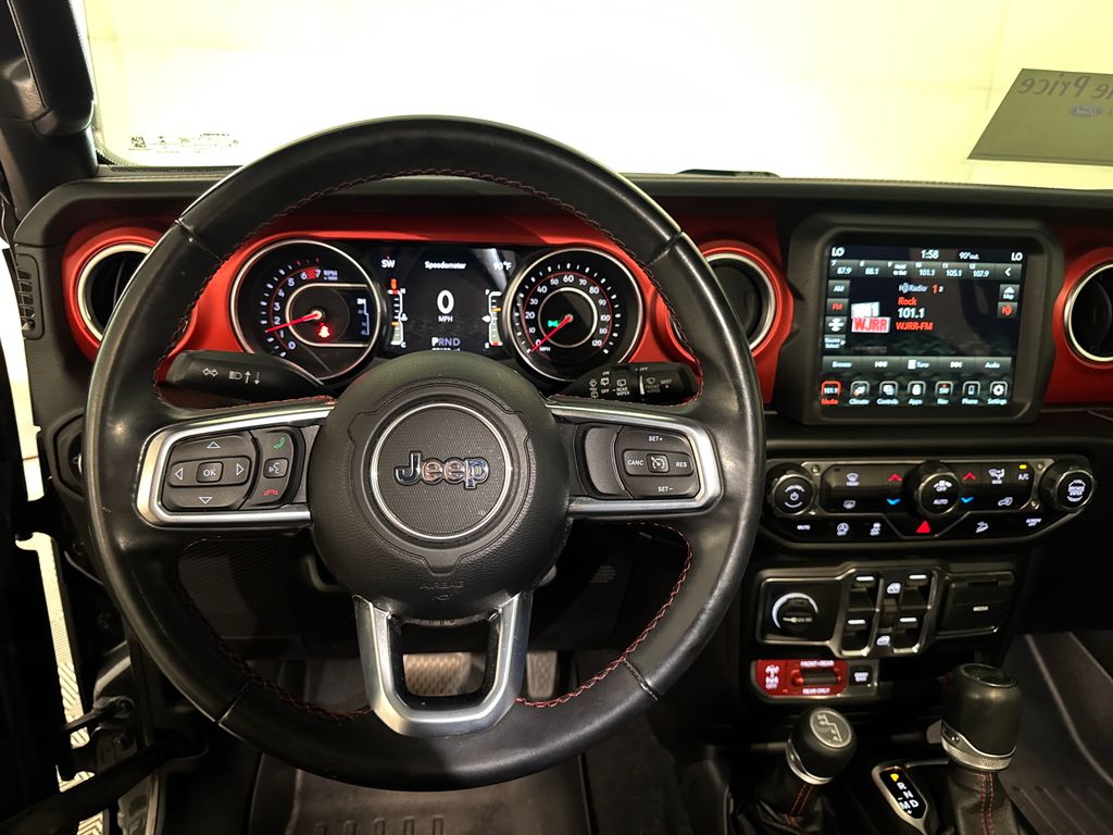Certified Used 2020 Gray Jeep Unlimited Rubicon image 8