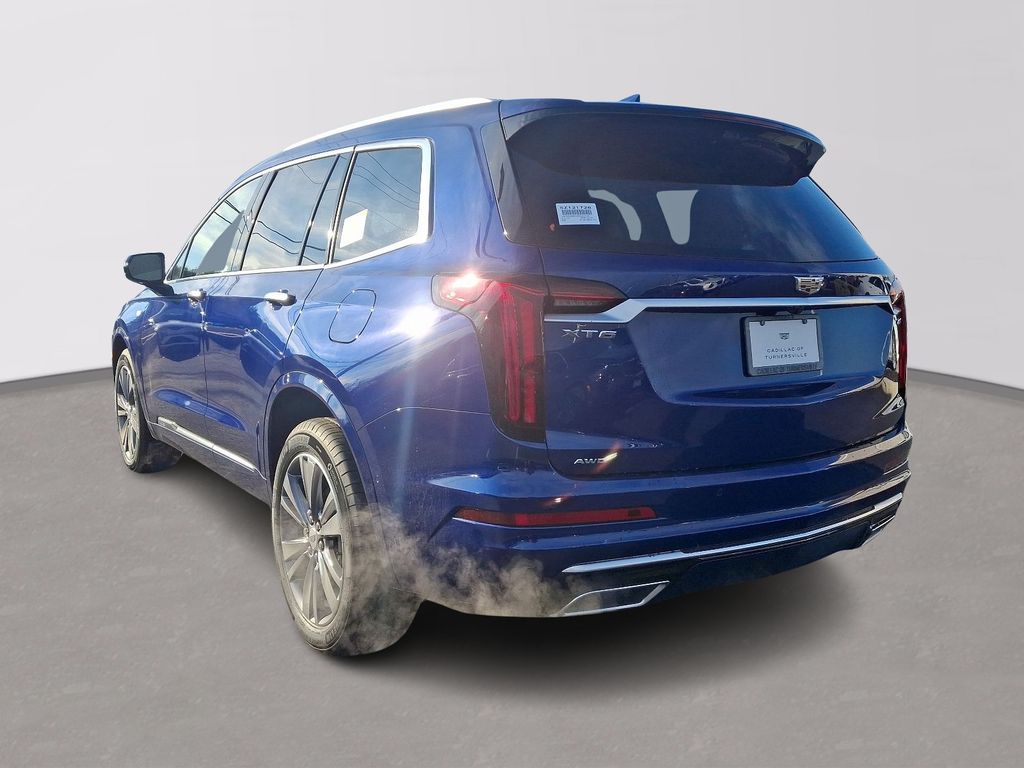 2025 Cadillac XT6 Premium Luxury 3