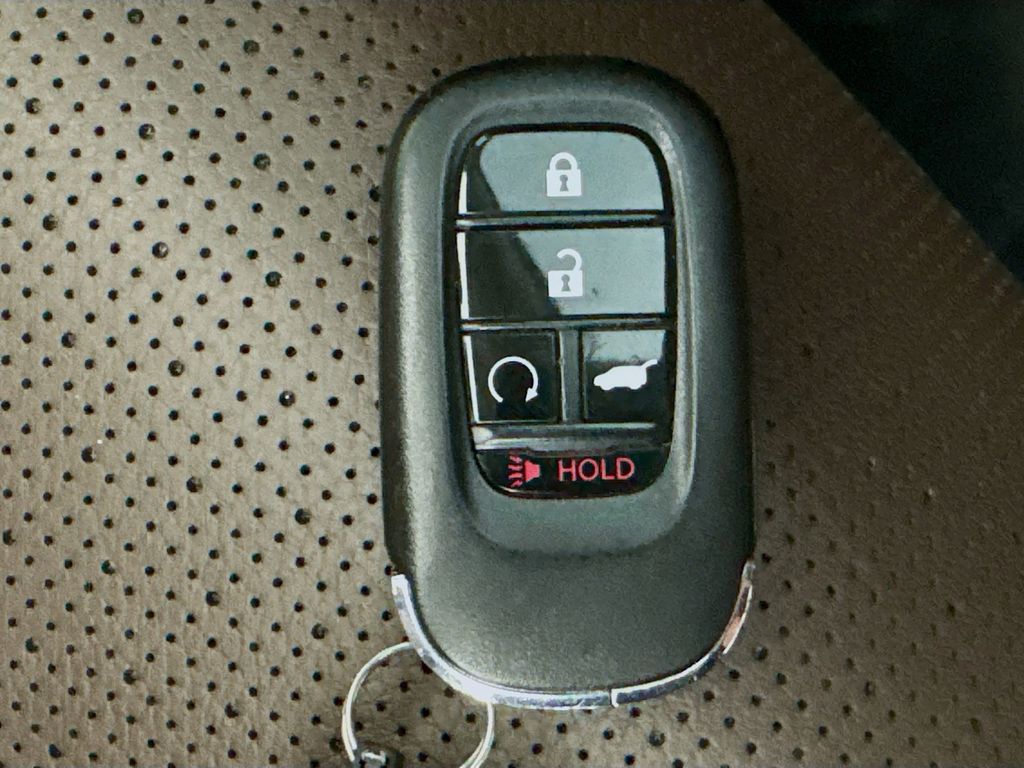 Used Car 2023 Honda Pilot  Elite For Sale Under $50,000 In Austin, Texas