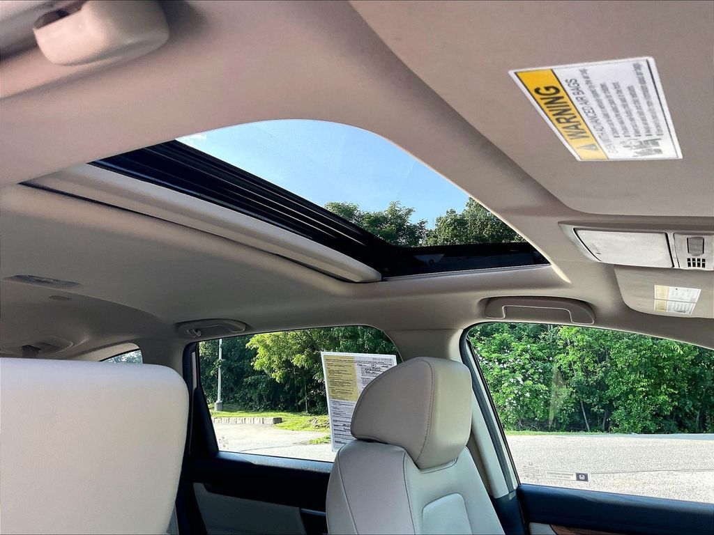 2017 Honda CR-V — photo 22