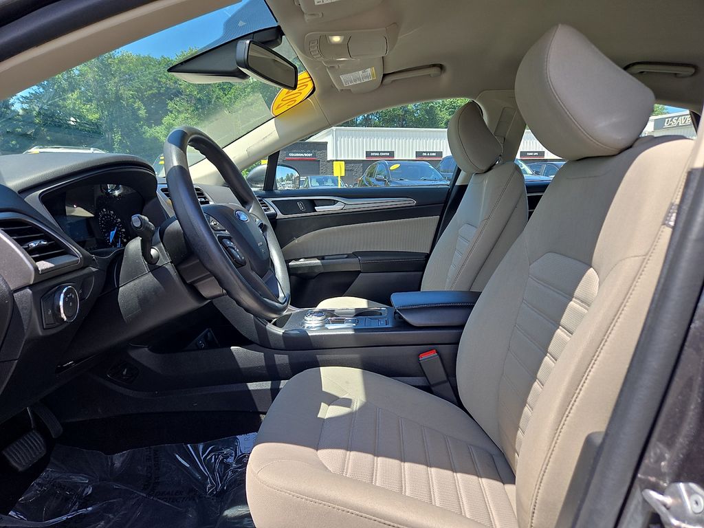 2020 Ford Fusion
