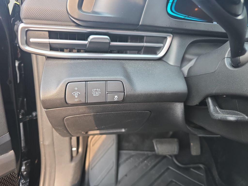 Used 2026 Hyundai Elantra Hybrid Sedan