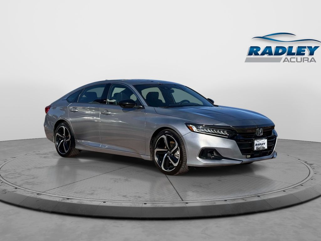 Silver 2022 Honda Accord Sedan Front-Wheel Drive Continuously Variable Transmission