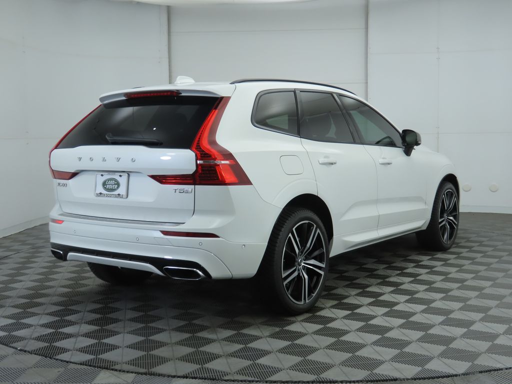 Thumbnail: 2020 Volvo XC60 - 5