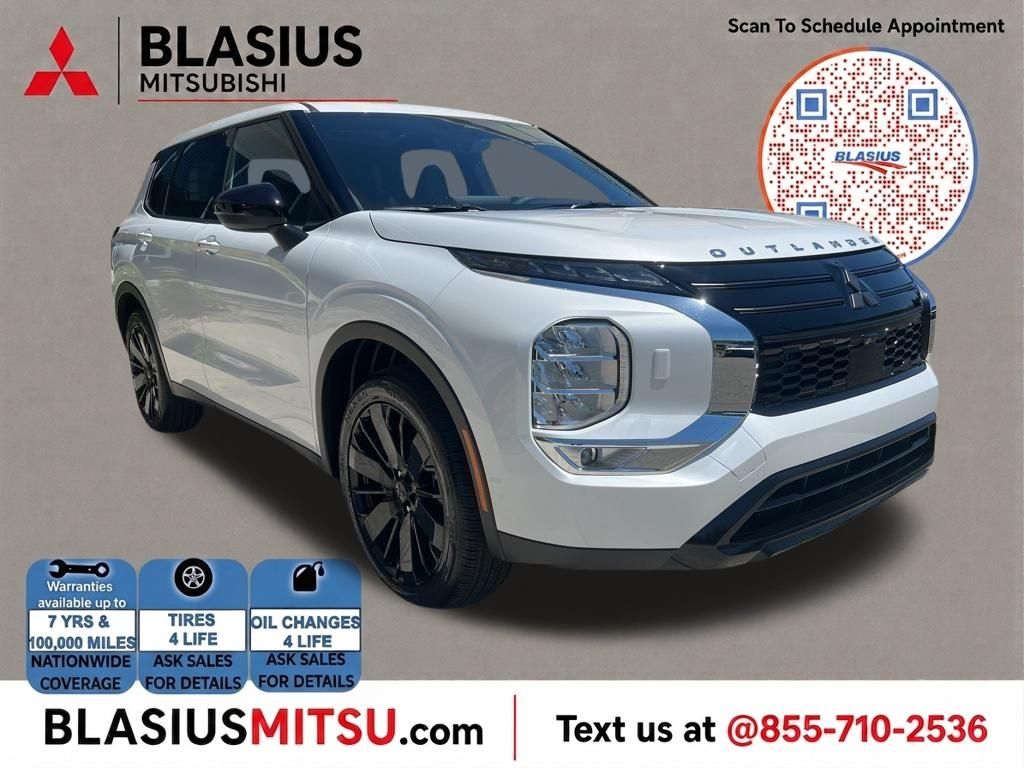 White Diamond 2026 Mitsubishi Outlander SUV / Crossover Front-Wheel Drive Continuously Variable Transmission
