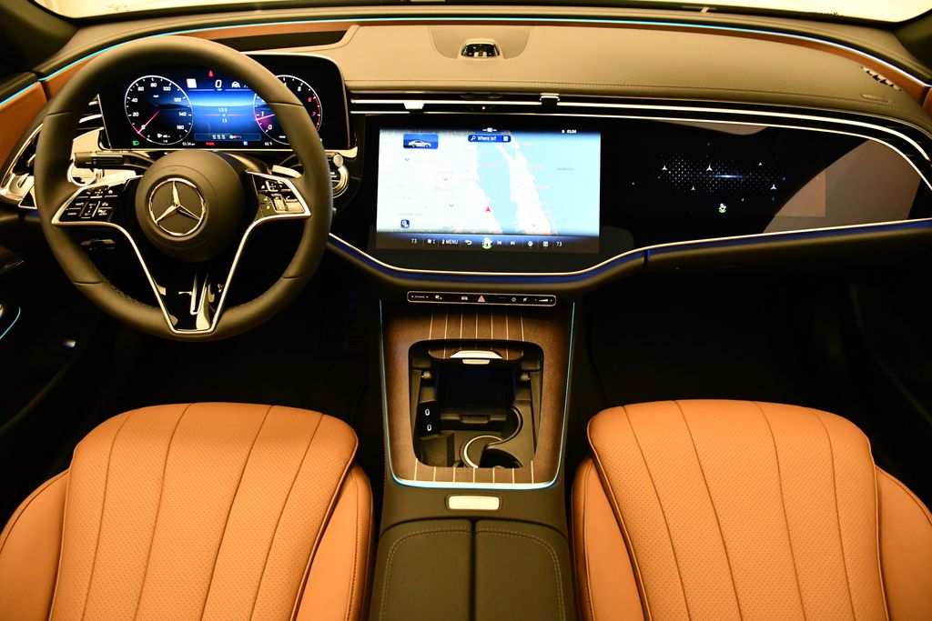 2025 Mercedes-Benz E-Class E 450 20