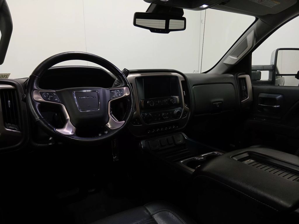 2018 GMC Sierra 2500HD Denali
