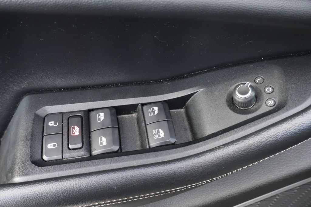 Thumbnail: 2022 Jeep Grand Cherokee L - 12