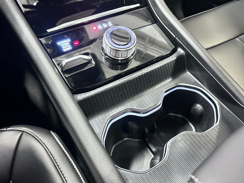 new 2026 Jeep Grand Cherokee car, priced at $49,995