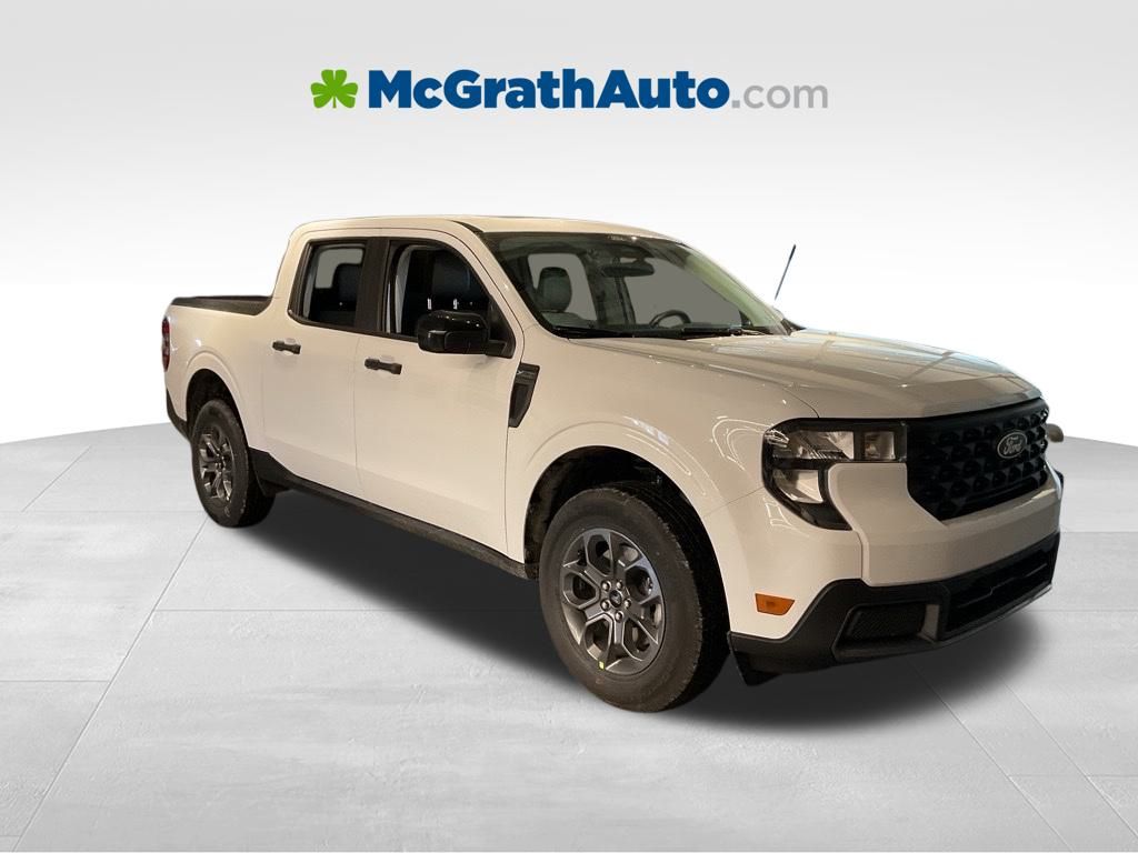 New 2026 White Ford XLT image 2