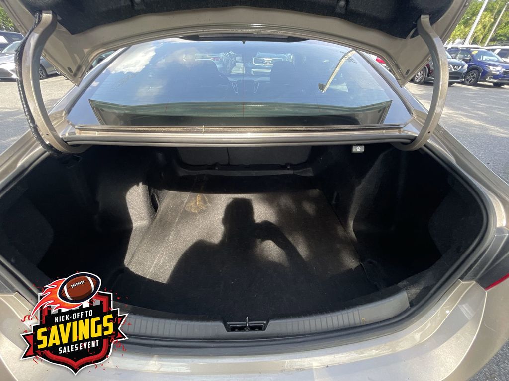 Used 2025 Chevrolet Malibu Sedan
