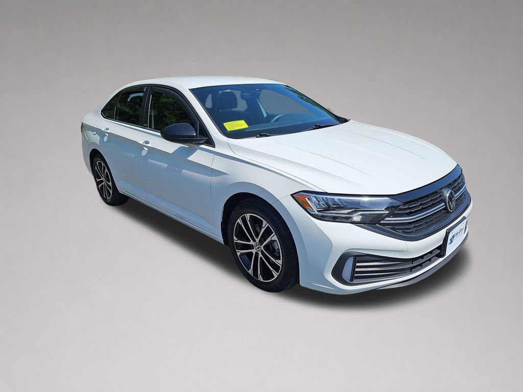 Pure White 2023 Volkswagen Jetta Sedan Front-Wheel Drive 8-Speed Automatic
