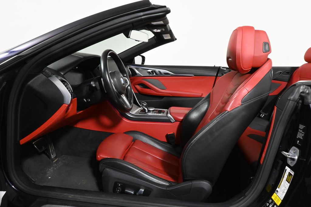 Thumbnail: 2019 BMW 8 Series - 3