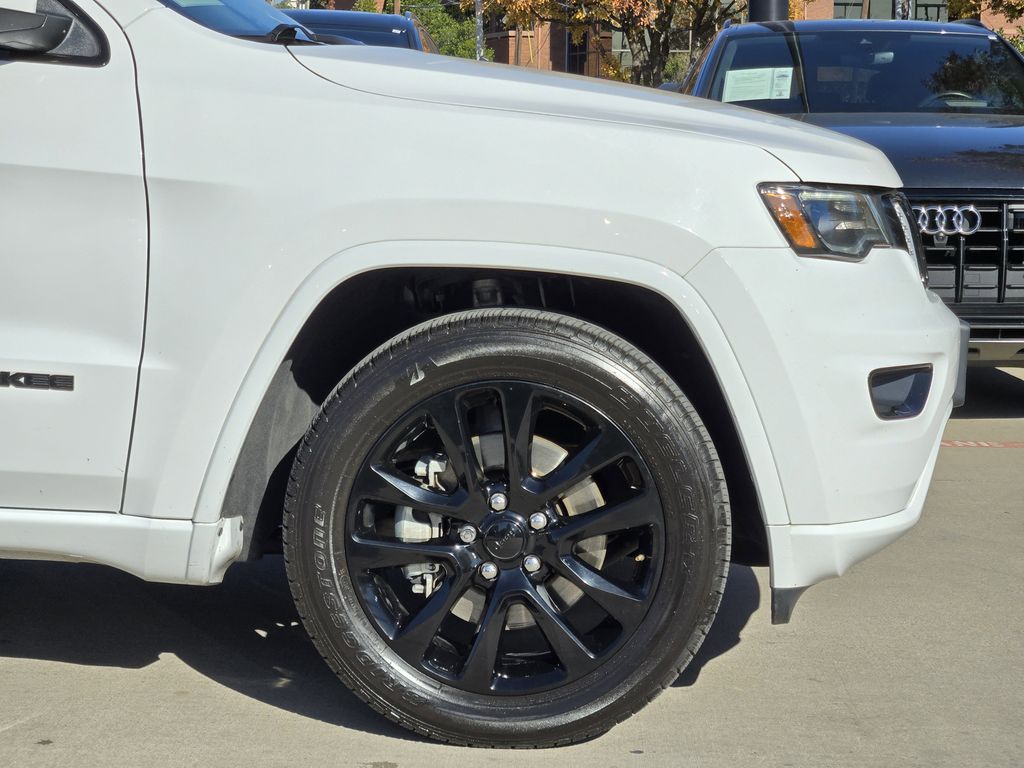 used 2021 Jeep Grand Cherokee car, priced at $18,481