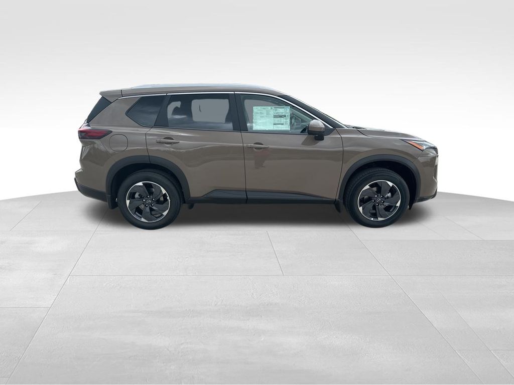 2025 Nissan Rogue SV 10