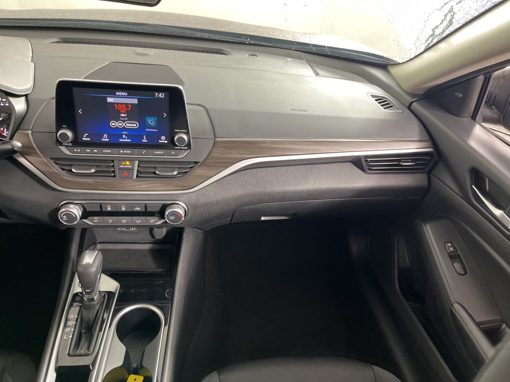 Thumbnail: 2024 Nissan Altima - 18