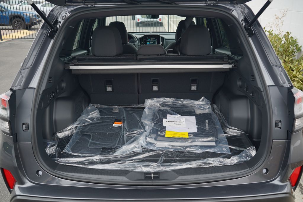 Thumbnail: 2025 Subaru Forester - 11