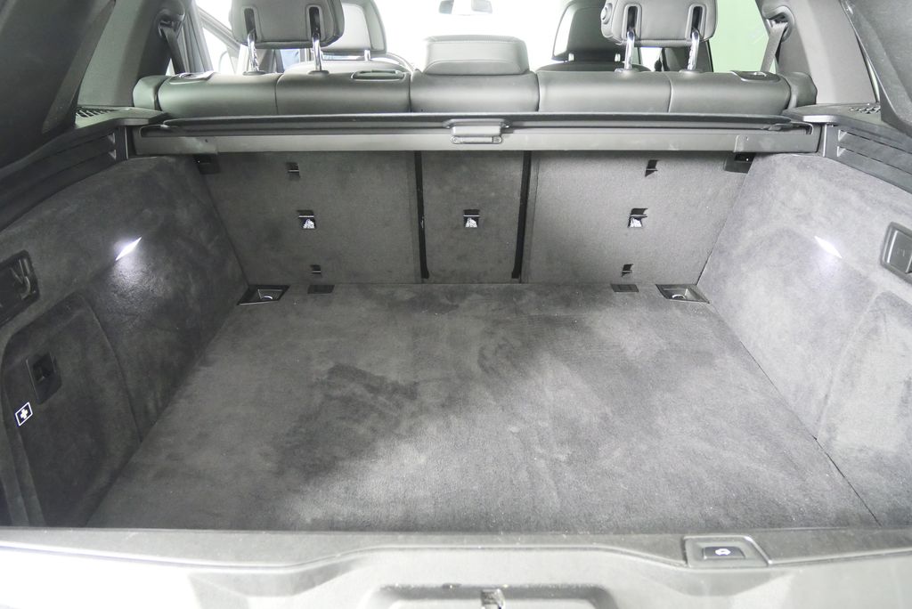 Thumbnail: 2024 BMW X5 - 16