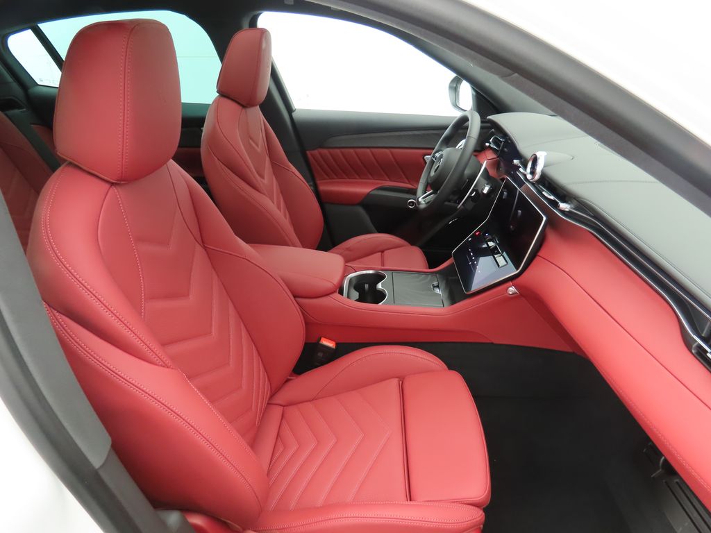 Thumbnail: 2025 Maserati Grecale - 21