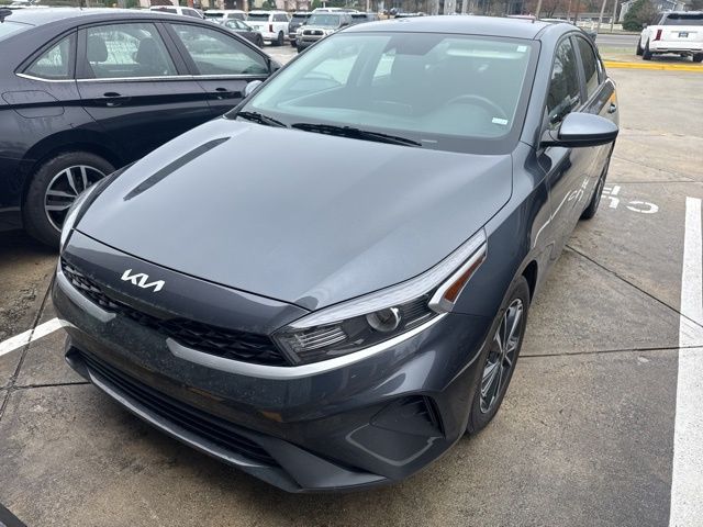 2024 Kia Forte LXS FWD