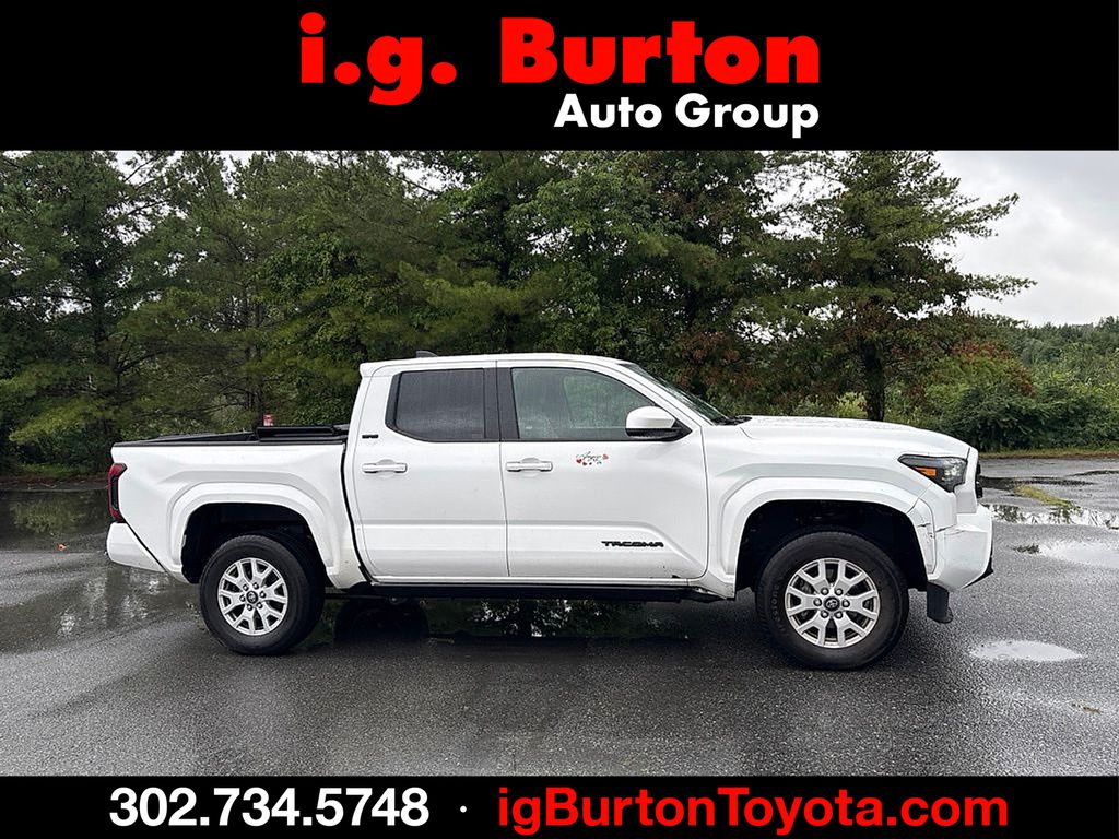 2024 Toyota Tacoma SR5 Double Cab 4WD