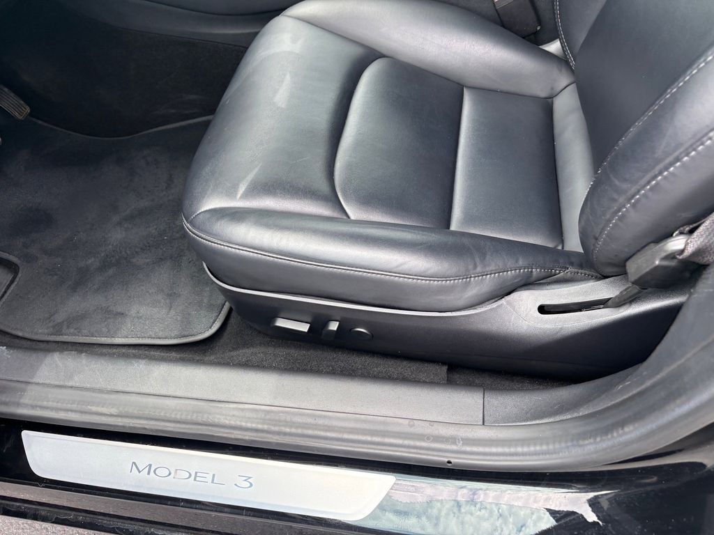 Used Car 2018 Tesla Model 3  Mid Range For Sale Under $25,000 In Austin, Texas