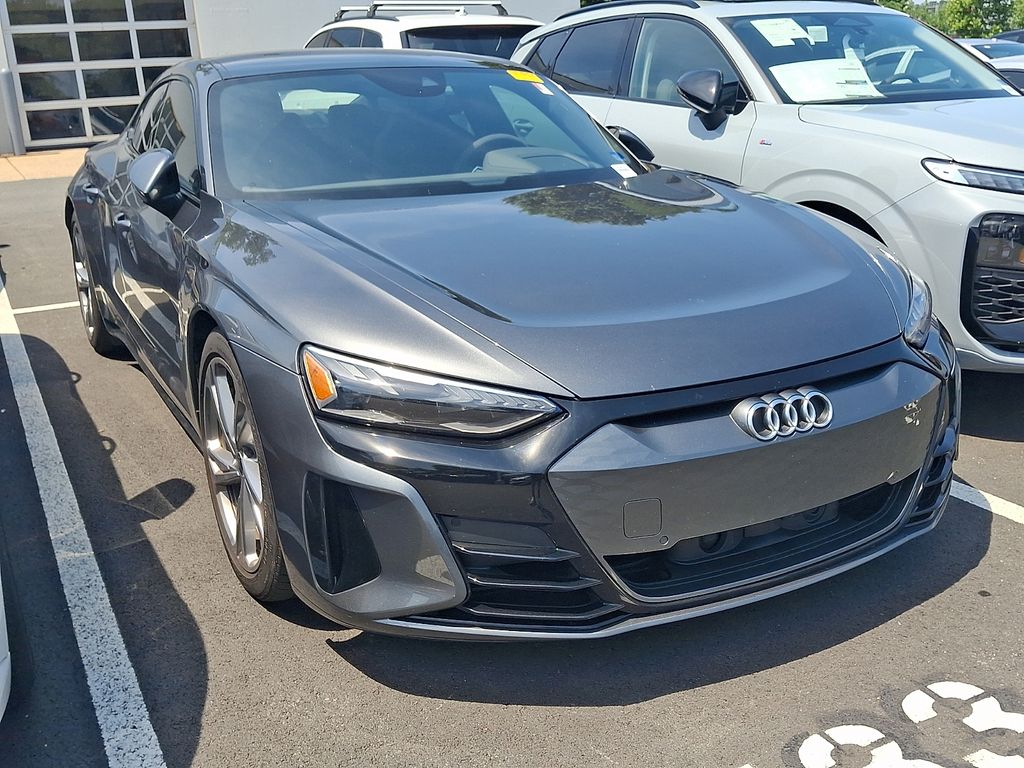 Thumbnail: 2023 Audi e-tron GT - 3