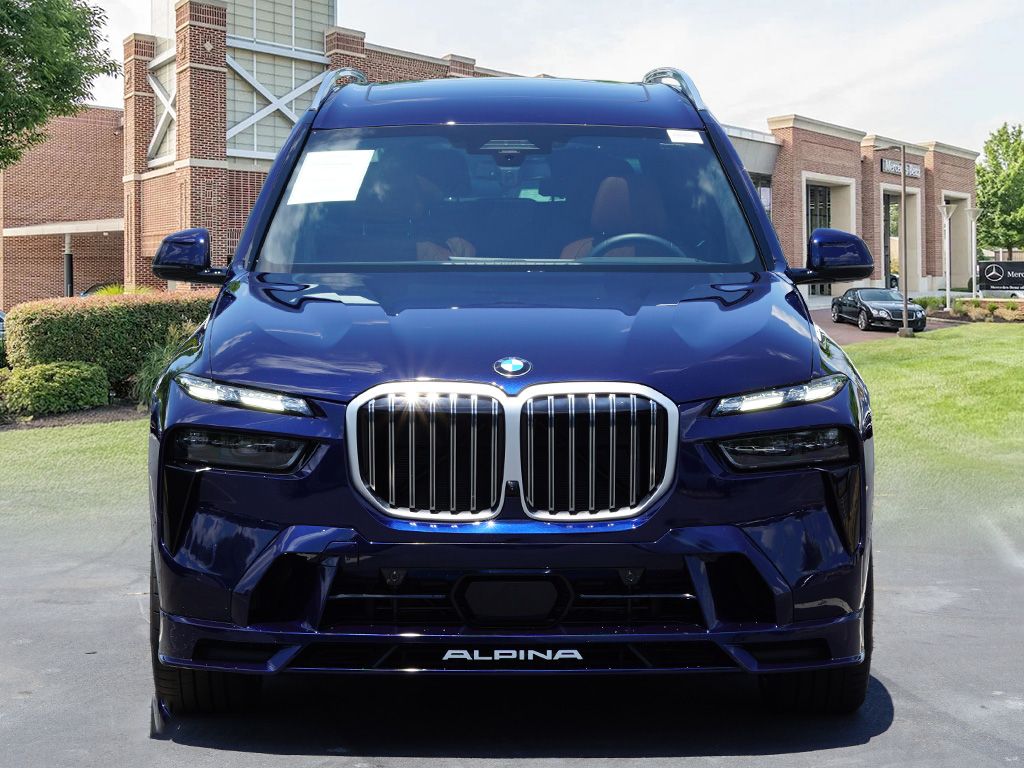 Thumbnail: 2026 BMW X7 - 2