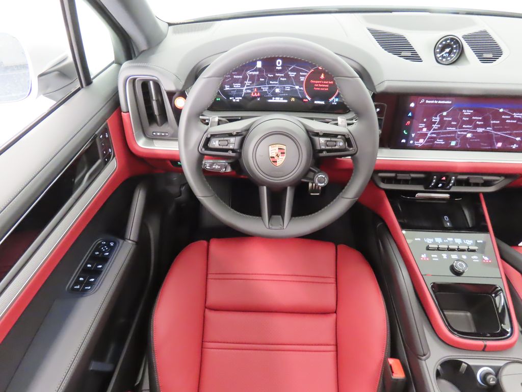 Thumbnail: 2026 Porsche Cayenne - 16