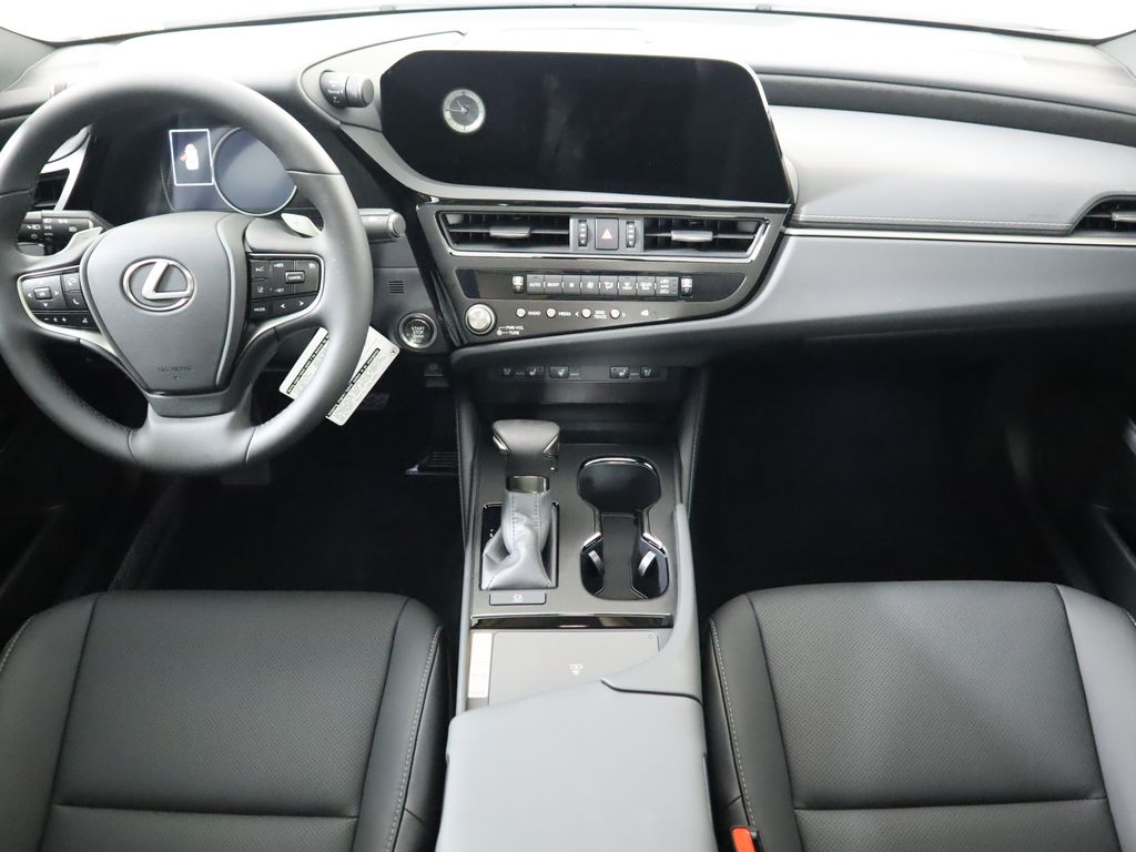 Thumbnail: 2025 Lexus ES - 14