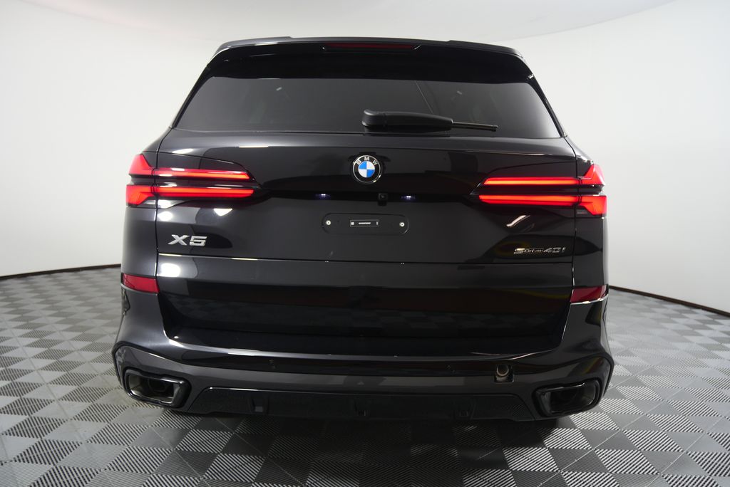 Thumbnail: 2026 BMW X5 - 4