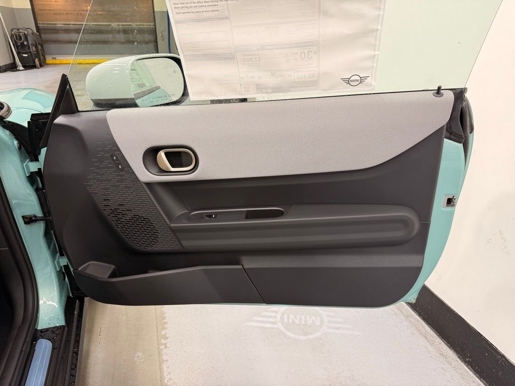 Thumbnail: 2026 MINI Cooper - 21