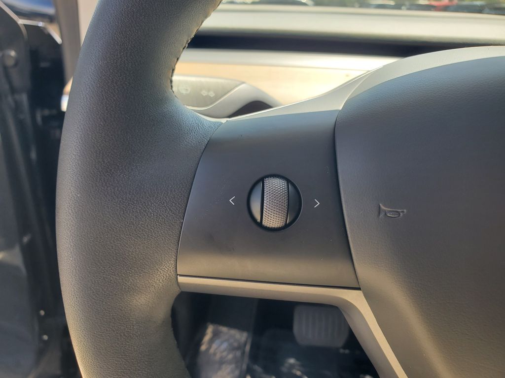 2025 Tesla Model Y - $37,488