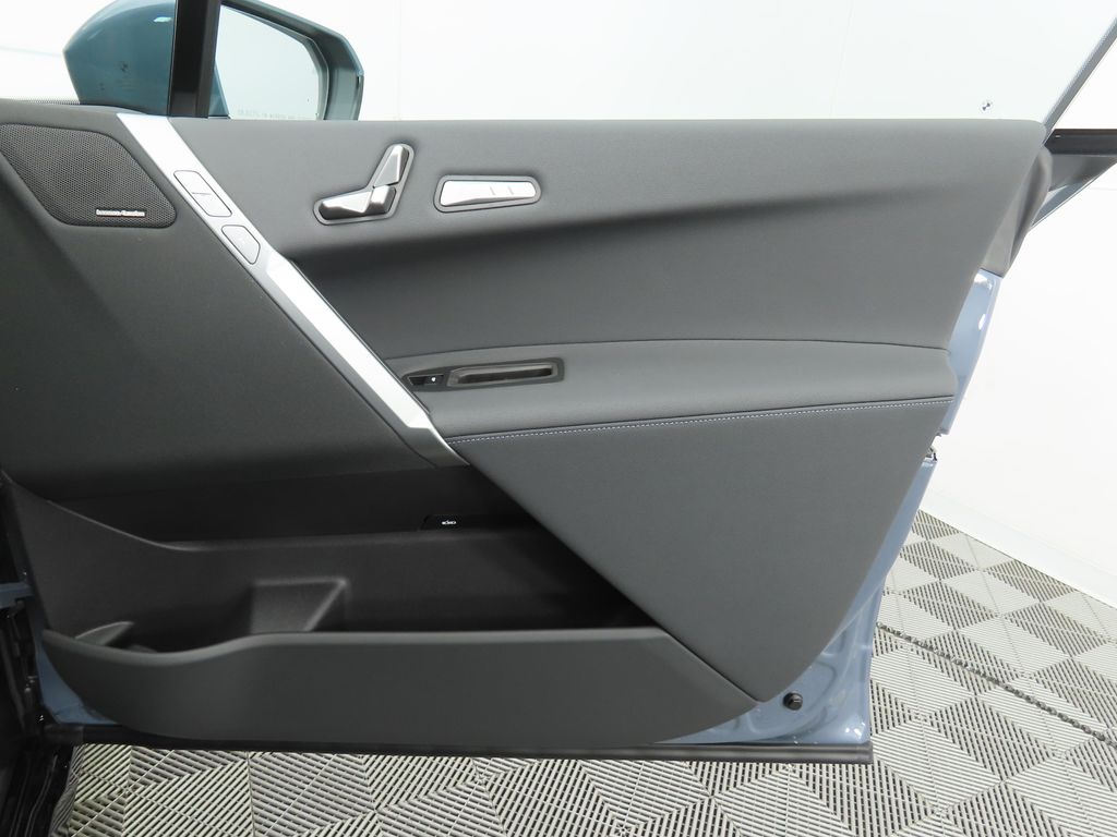Thumbnail: 2026 BMW iX - 26