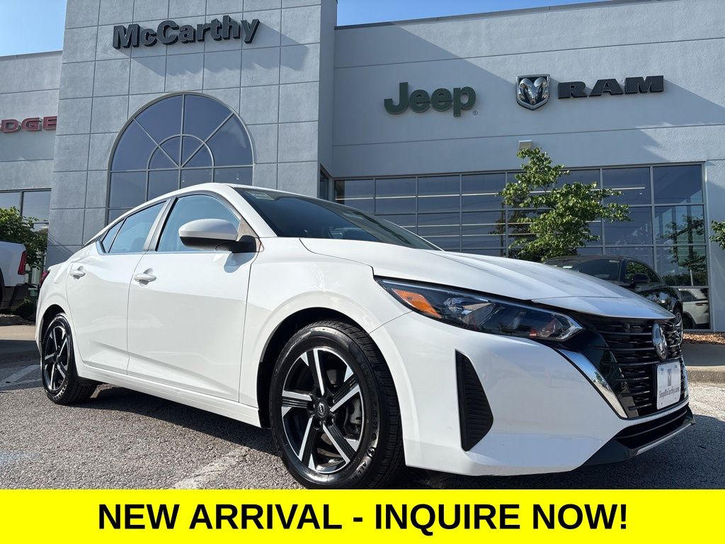 White (Fresh Powder) 2025 Nissan Sentra SV FWD Sedan Front-Wheel Drive Continuously Variable Transmission