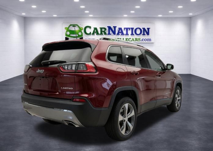 Photo 2 of 2019 Jeep Cherokee Limited